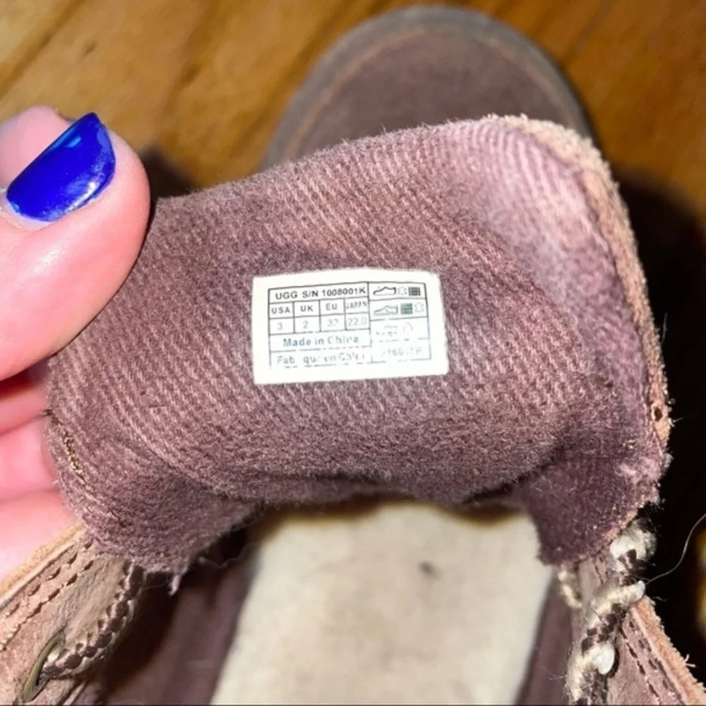 Ugg chukka boots